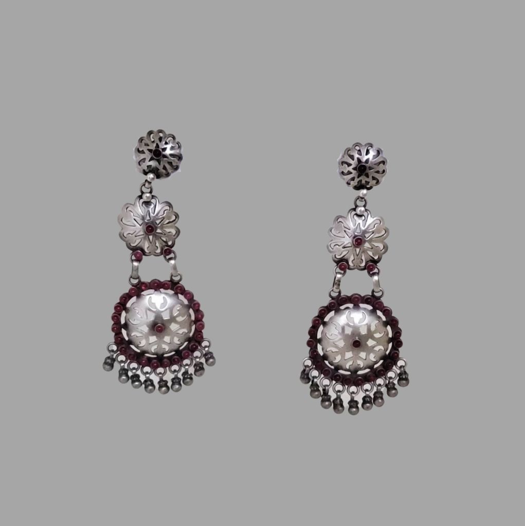 https://www.jewelnidhi.com/img/1610008021AQ EARING 0041.jpeg